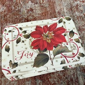 4 Vintage Festive Poinsettia Holiday reversible Placemats
